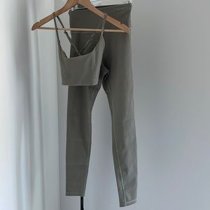 MESHKI SPORTS BRA AND LEGGING SET